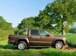 Volkswagen Amarok Double Cab Highline 2010 года (UK)